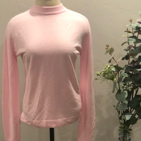 Vintage super soft pink mock neck sweater - Picture 2 of 5